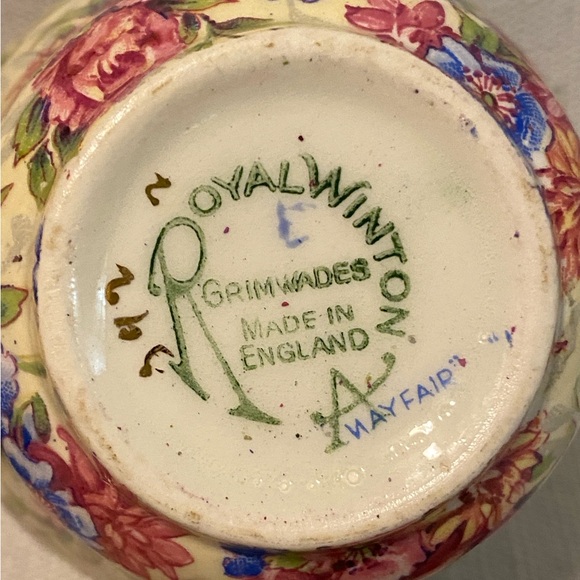 Vintage 1950s Royal Winton Grimwades Bone China Tea Cup & Saucer ‘Mayfair’ - Picture 3 of 5